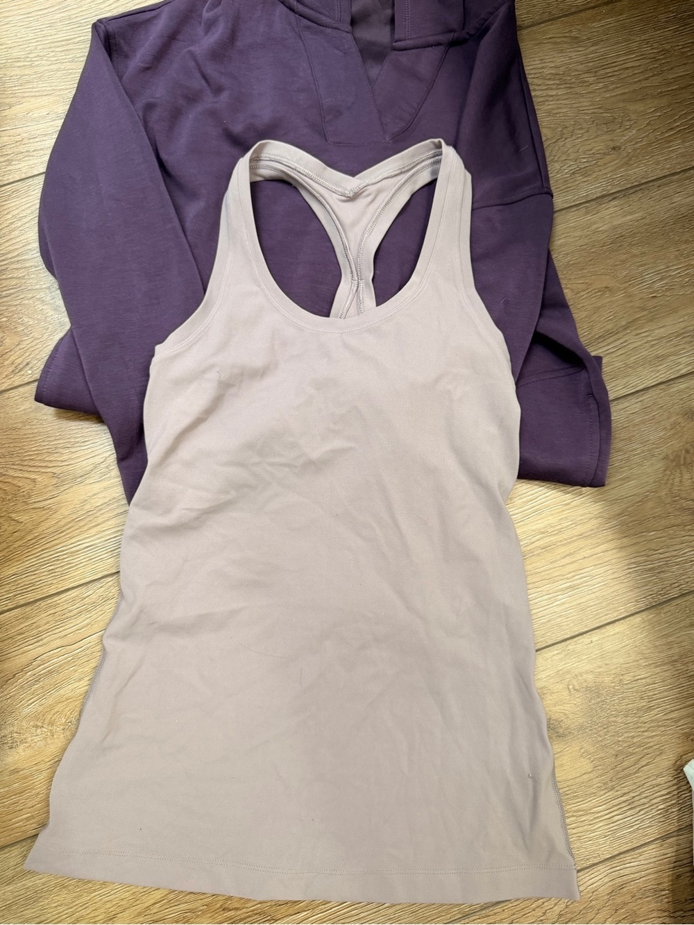 lululemon athletica Mauve Racerback Tank 0170